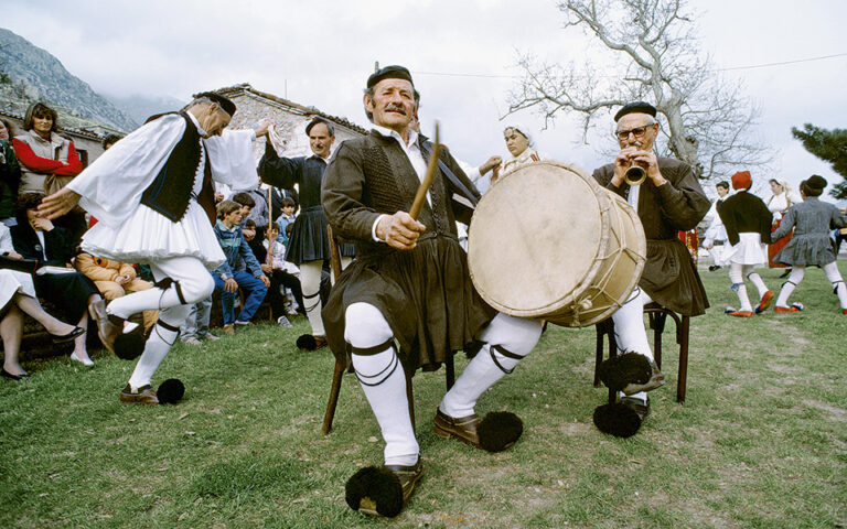 Ο ζουρνάς στο Πανηγυράκι της Αράχωβας: Μουσική, τελετουργία και συλλογική εμπειρία