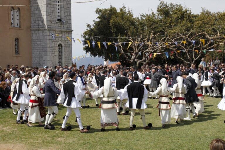 Το Πανηγυράκι της Αράχωβας: θρησκευτική γιορτή ή εθνικοθρησκευτικός εορτασμός;